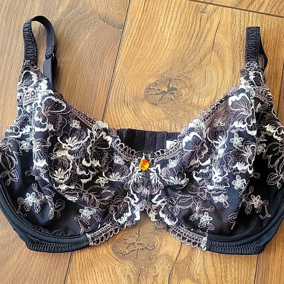 Lace Black Underwire Bra 36DD By Creme Bralee Lingerie - Picture 2 of 4